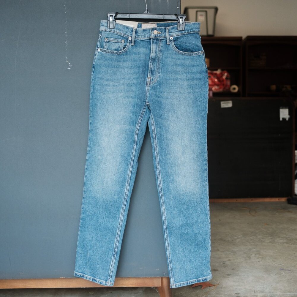 NWT Everlane Original Cheeky Jean Size 28